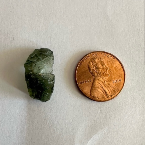 Raw Moldavite Stone from Czech Republic 1 Gram Authentic Metaphysical Spiritual - Picture 1 of 15
